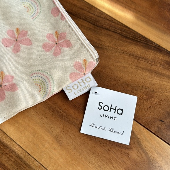 Soha living Hawaiian Hibiscus and rainbow cosmetic bag Large NWT Makeup Misc - Picture 5 of 7